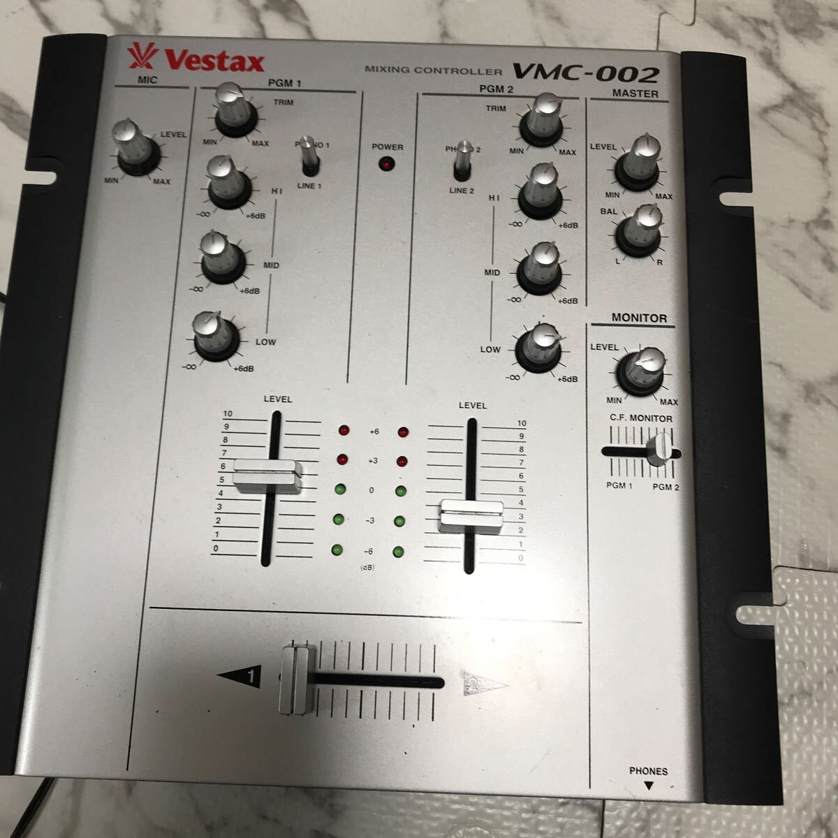 DJミキサー Vestax DJ Vestax VMC-002 PCV-002 master 2台セット_画像2