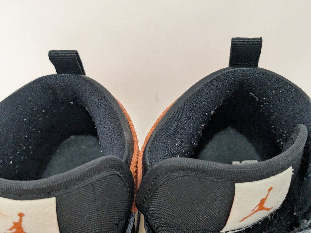 NIKE SKY JORDAN Nike e Aska i Jordan 1 высокий shutter do задний панель спортивные туфли Kids липучка BQ7197-008 размер :18cm