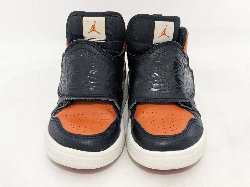 NIKE SKY JORDAN Nike e Aska i Jordan 1 высокий shutter do задний панель спортивные туфли Kids липучка BQ7197-008 размер :18cm