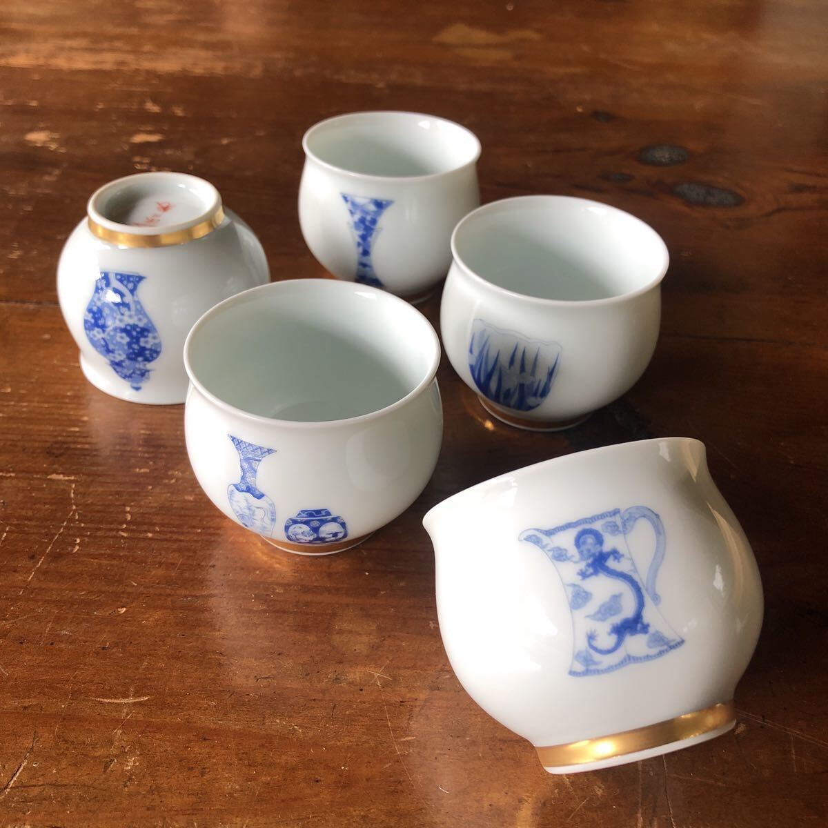 送料無料〉深川製磁 ブルーチャイナ 茶碗 煎茶碗 小鉢 ぐい呑 酒 送料無料〉深川製磁 ブルーチャイナ 茶碗 煎茶碗 小鉢 ぐい呑 酒