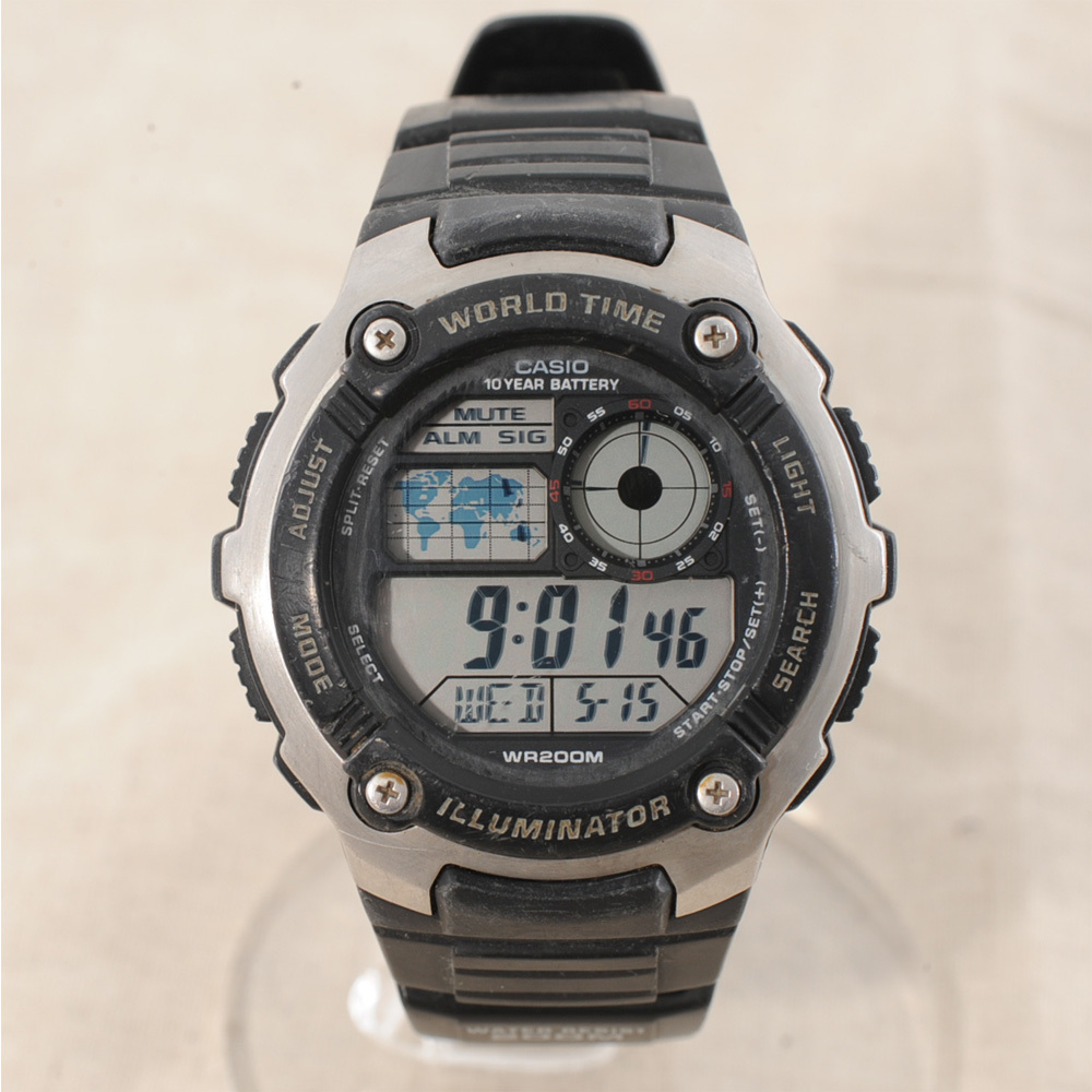 CASIO　カシオ　デジタル　ワールドタイム　メンズ腕時計　AE-2100W　中古品_画像2