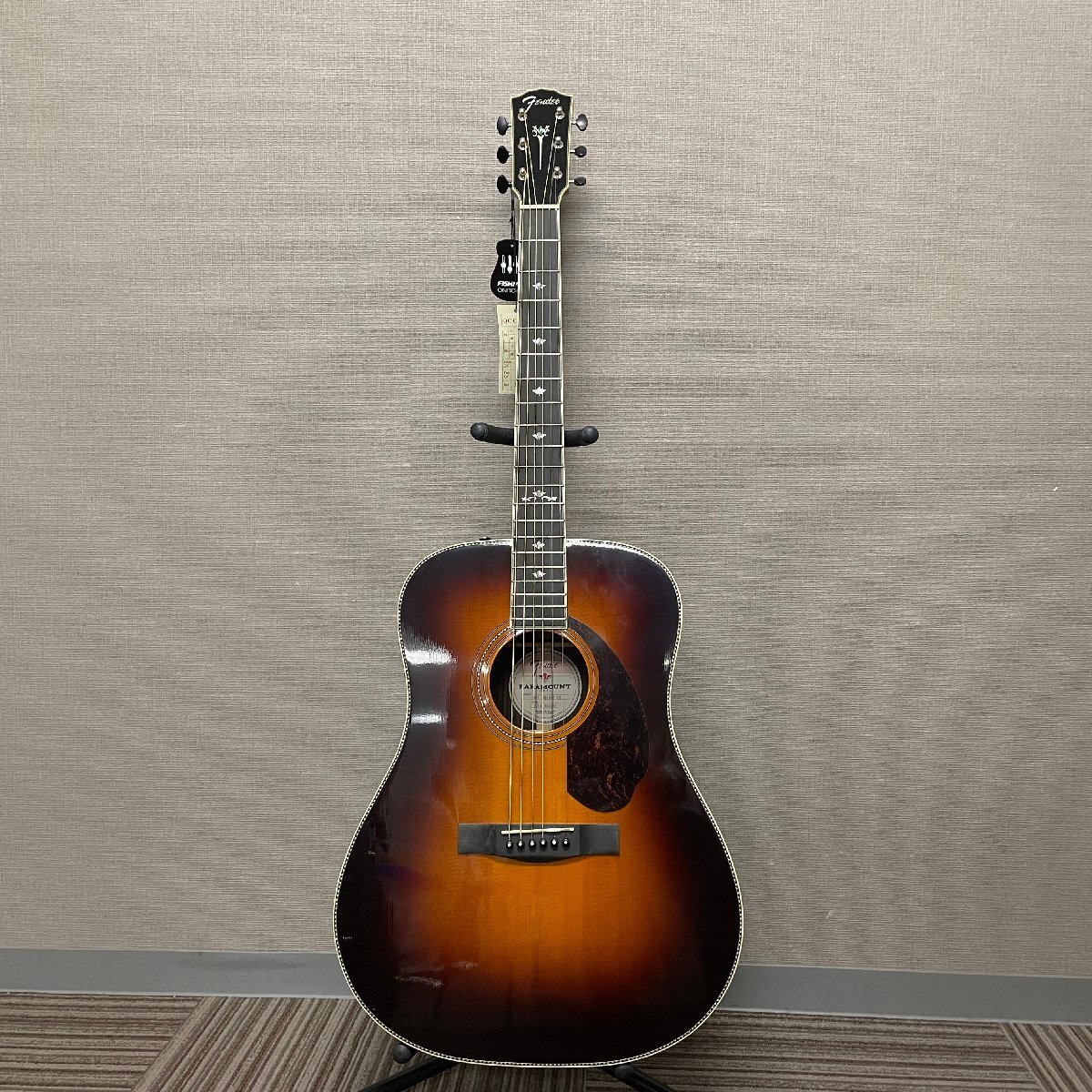 【80】☆１円～ Fender フェンダー PARAMOUNT シリーズ PM-1 DELUXE SB アコギ エレアコ ギター 本体のみ 現状品 中古品 収集家放出品_画像1