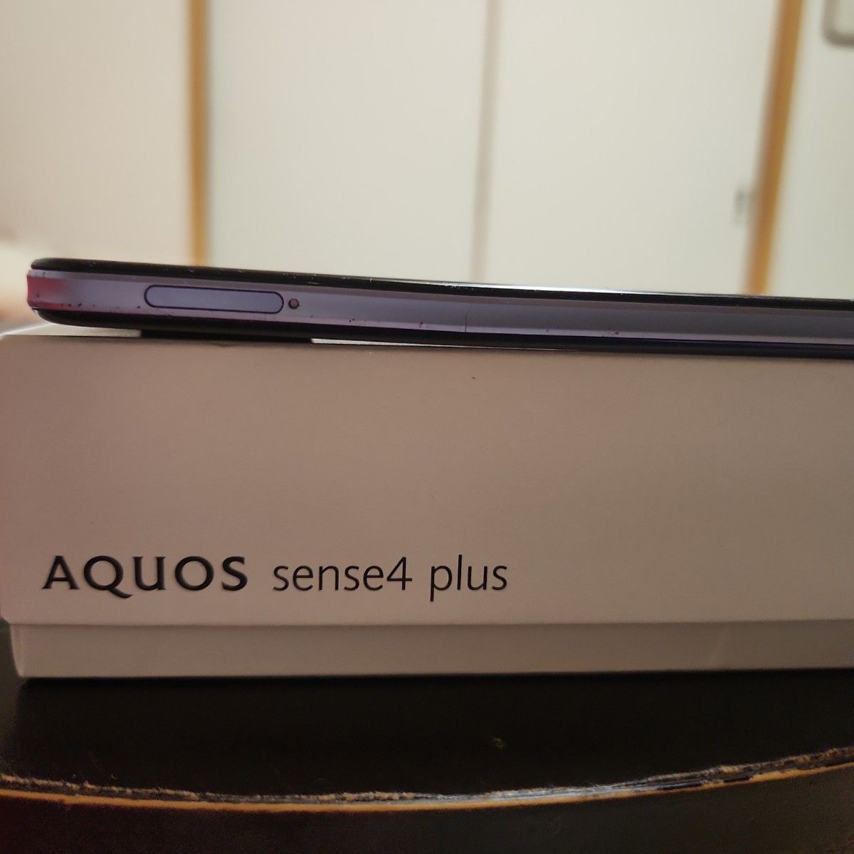 SHARP  AQUOS sense4 plus SH-M16　中古品