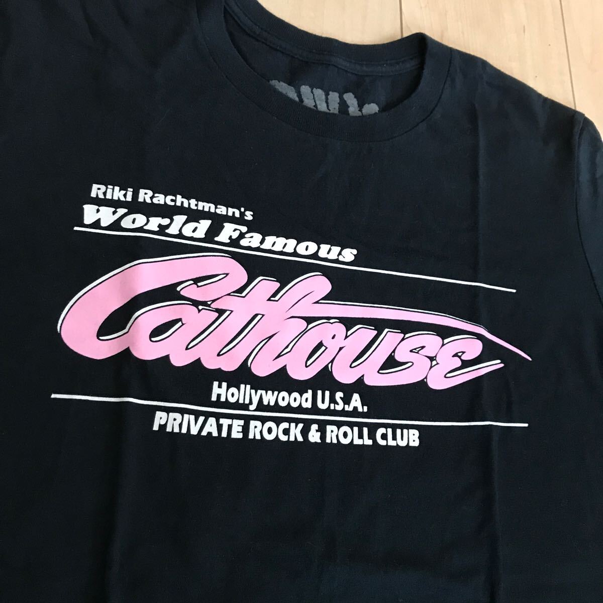 Cat house short sleeves T-shirt 