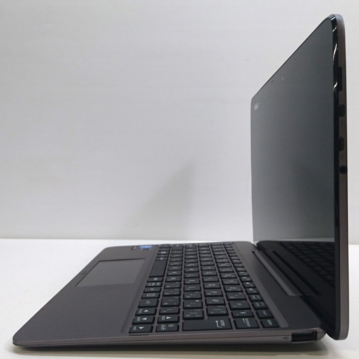 ASUS 10.1 дюймовый TransBook T100HA Win10/Atom x5-Z8500 [M8033]