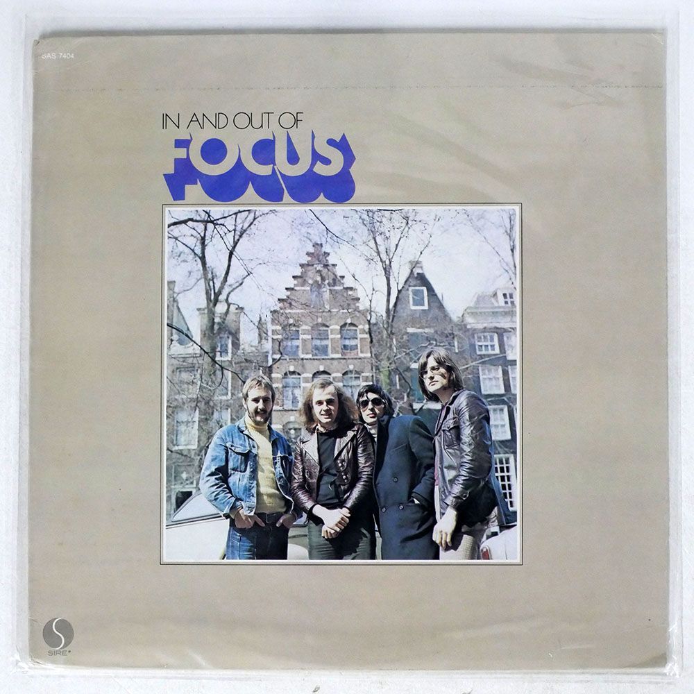 米 FOCUS/IN AND OUT OF/SIRE SAS7404 LP_画像1