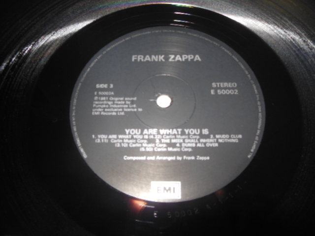 FRANK ZAPPA　 「 YOU ARE WHAT YOU IS　」 　　２枚組　 LP_画像9