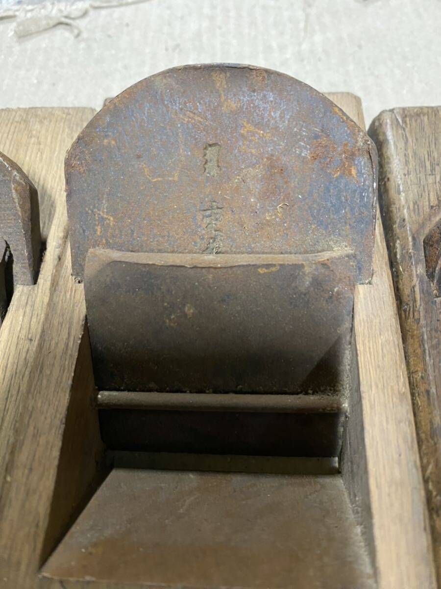 (M)大工道具 かんな 角利　深谷　龍丸など　まとめて20本　現状中古品_画像6