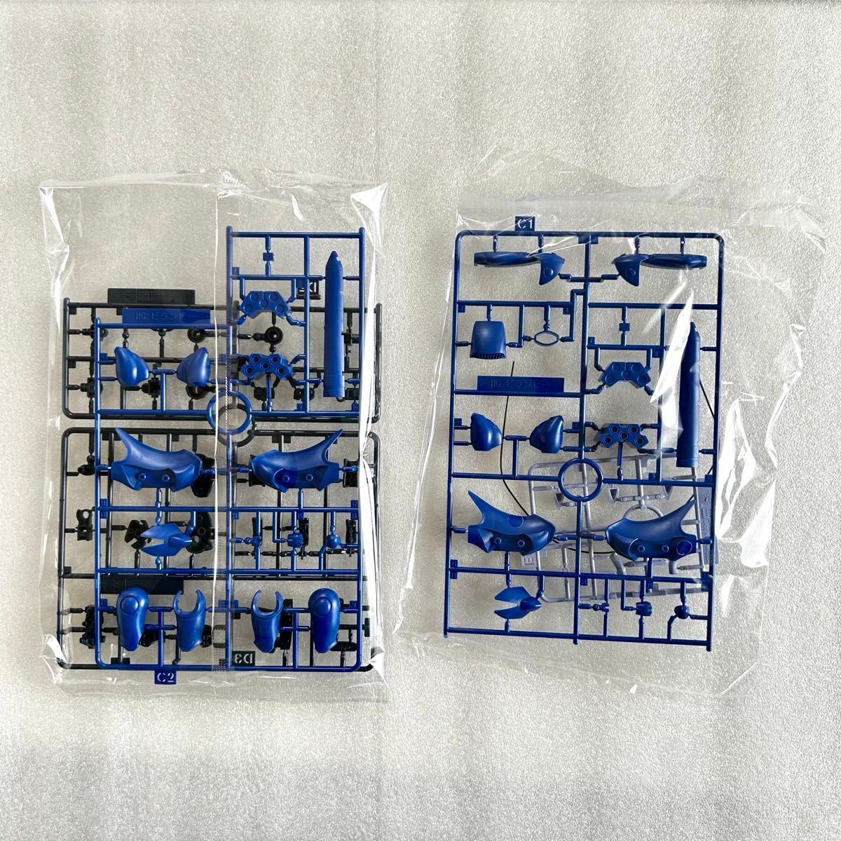 HG 1/72 ダンバイン & ビランビー オーラバトラー2体セット