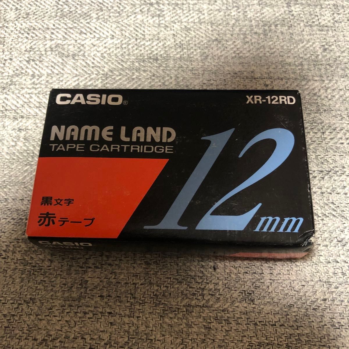 ネームランド スタンダードテープ XR-12RD 12mm（赤・黒文字）
