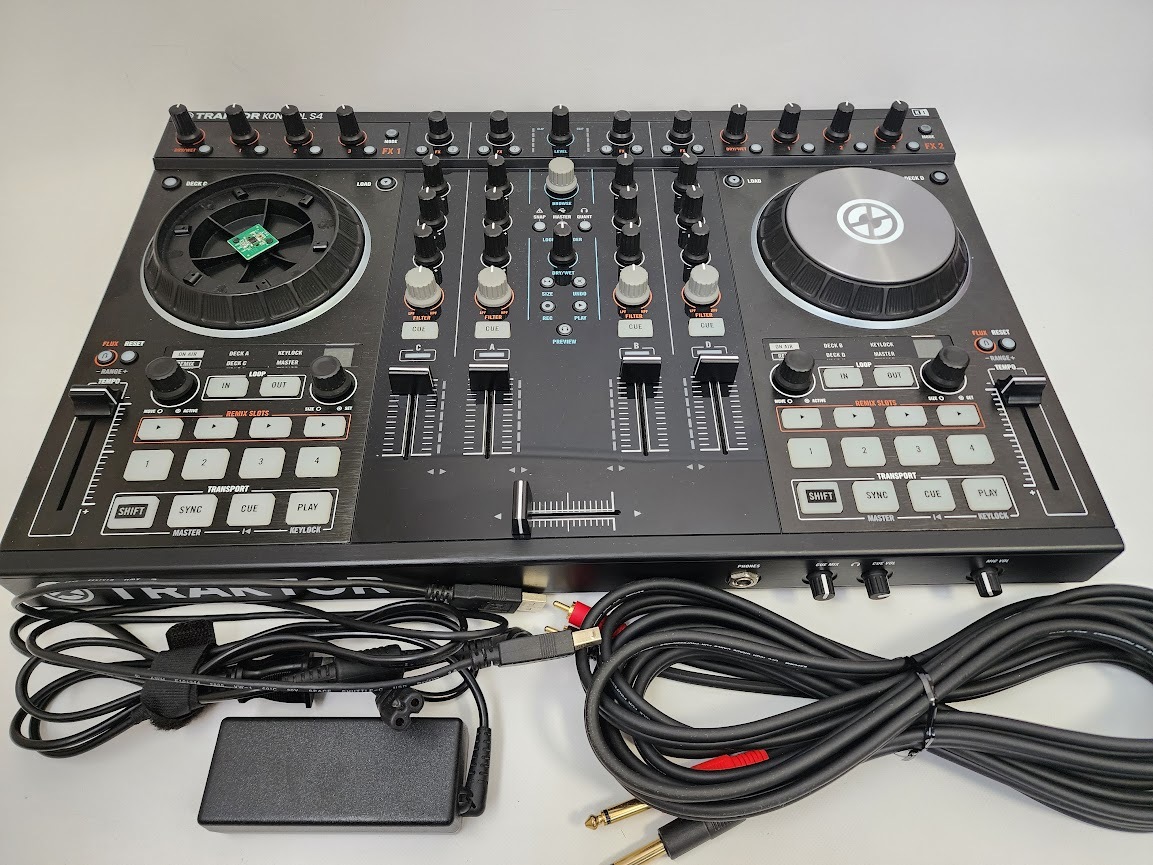 Native Instruments TRAKTOR KONTROL S4 MK2 DJコントローラー _画像1