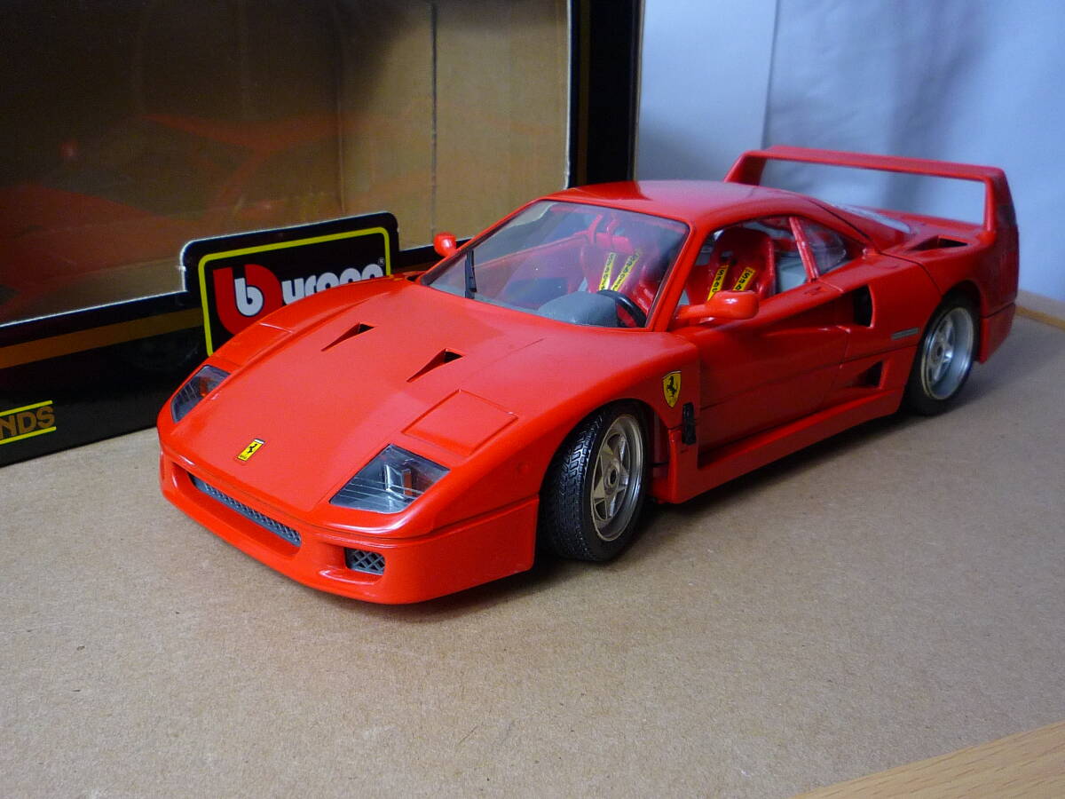  unused 1/18 BBurago Ferrari F40 Italy made 