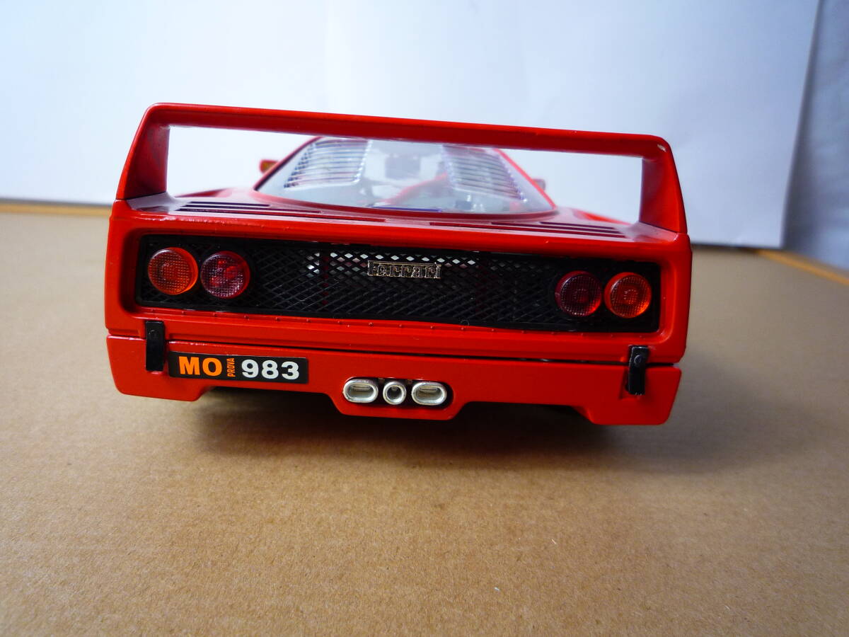  unused 1/18 BBurago Ferrari F40 Italy made 