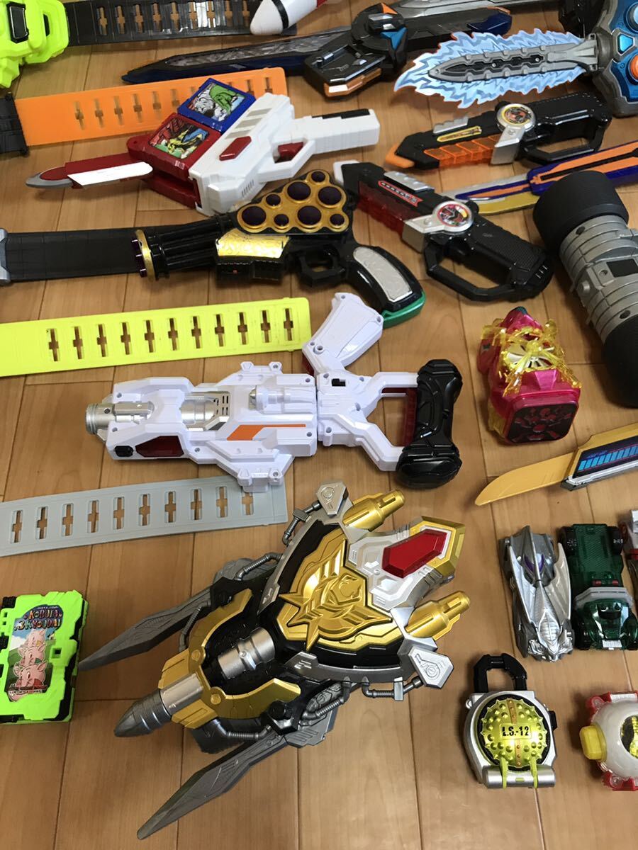 仮面ライダー 変身ベルト 仮面おもちゃ等まとめて 玩具 武器 おもちゃ 動作未確認 中古ジャンクの画像7