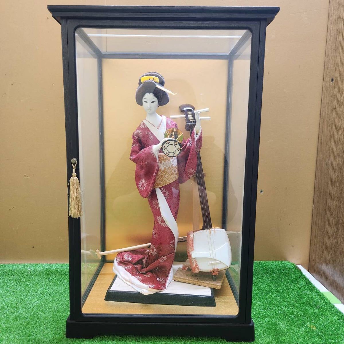 日本人形 ケース付き 53cm置物 ガラスケース入り レトロ インテリア 着物 コレクション 女の子 _画像1