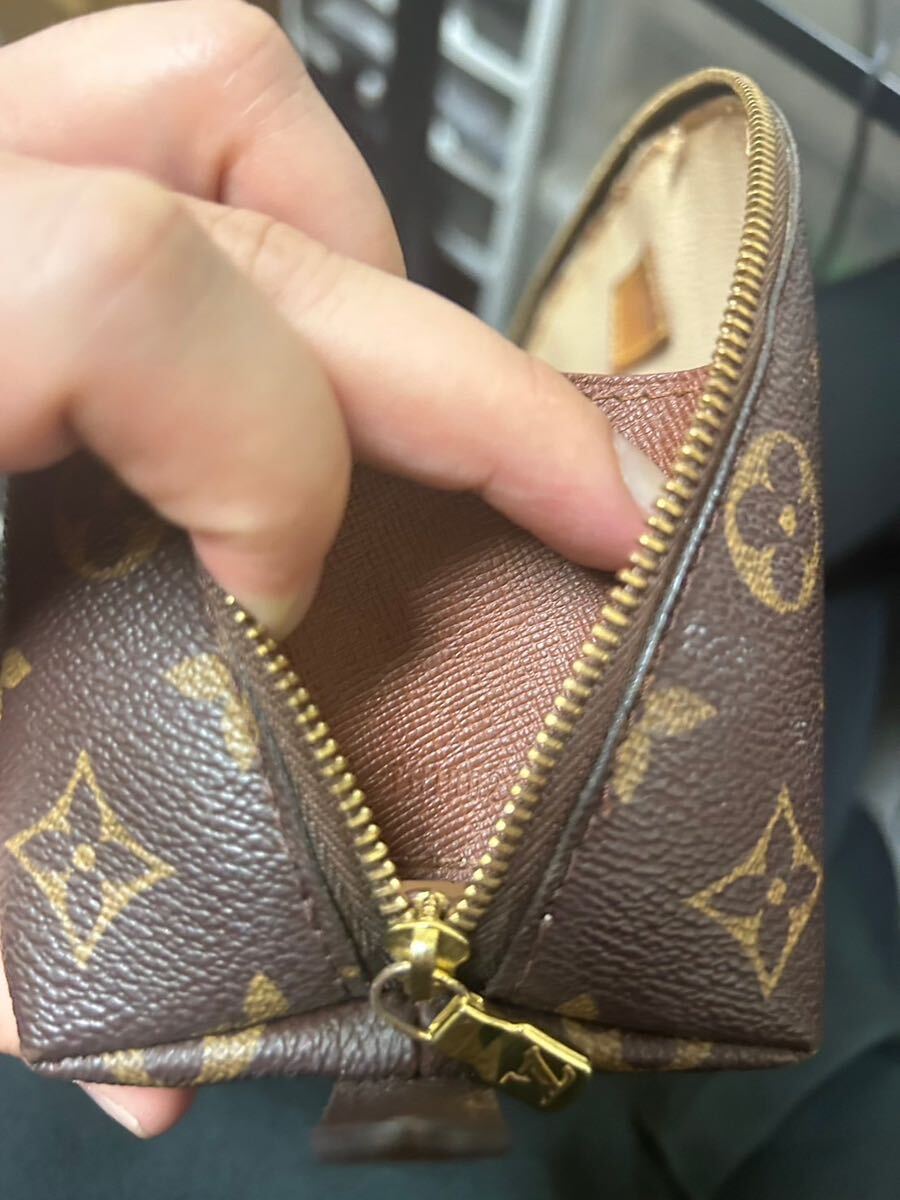 LOUIS VUITTON ルイ・ヴィトン モノグラム　トゥルース・ドゥミロンド ポーチ　M TH1002_画像6