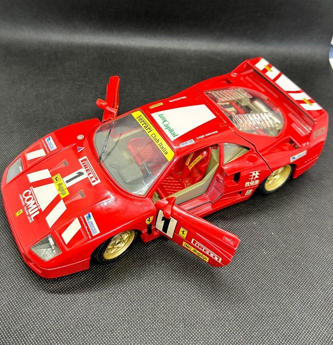 フェラーリ F40 クラブイタリア仕様 1/18 FERRARI F40 CLUB ITALIA_画像6