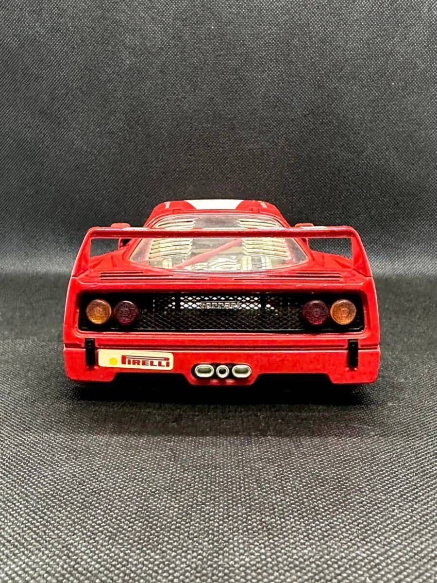 フェラーリ F40 クラブイタリア仕様 1/18 FERRARI F40 CLUB ITALIA_画像3