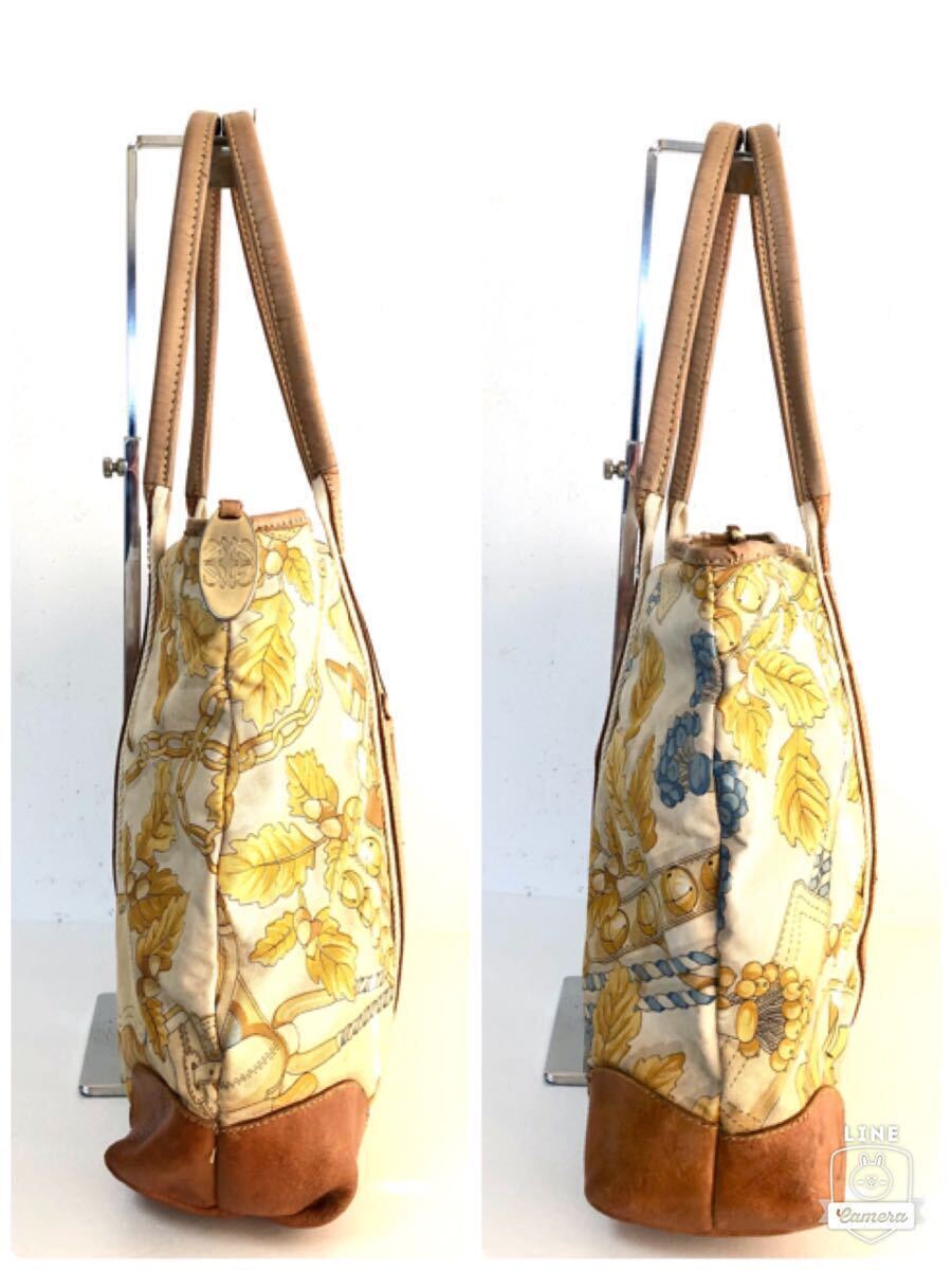 希少 LOEWE ロエベ ボタニカル スカーフ柄 トートバッグ 希少 LOEWE ロエベ ボタニカル スカーフ柄 トートバッグ