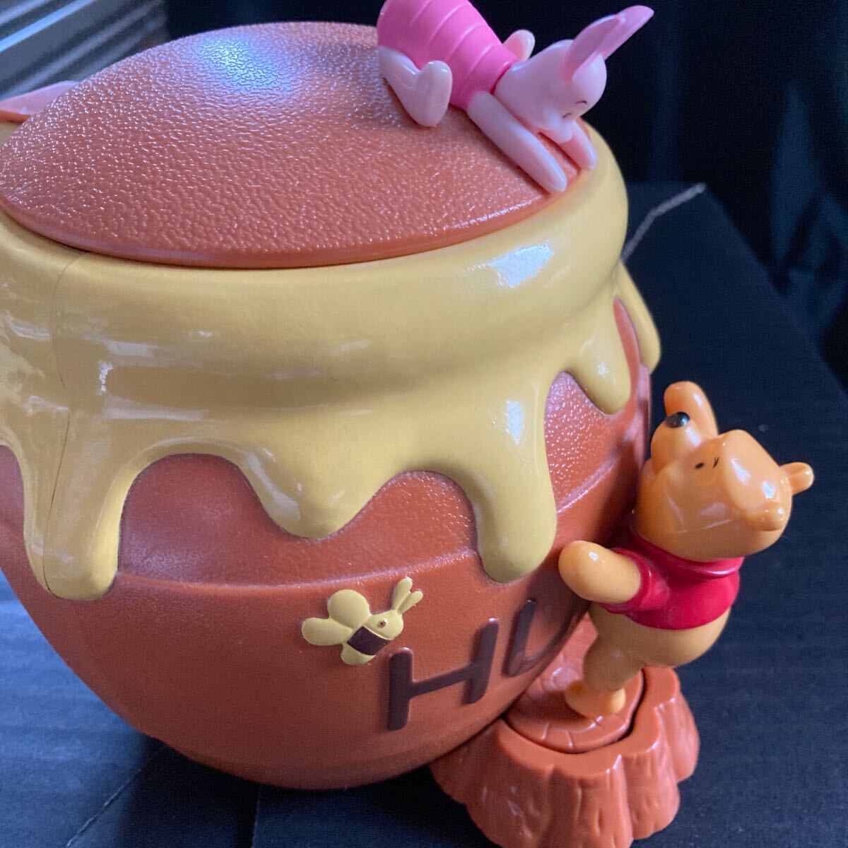  Tokyo Disney Land Winnie The Pooh case Piglet 