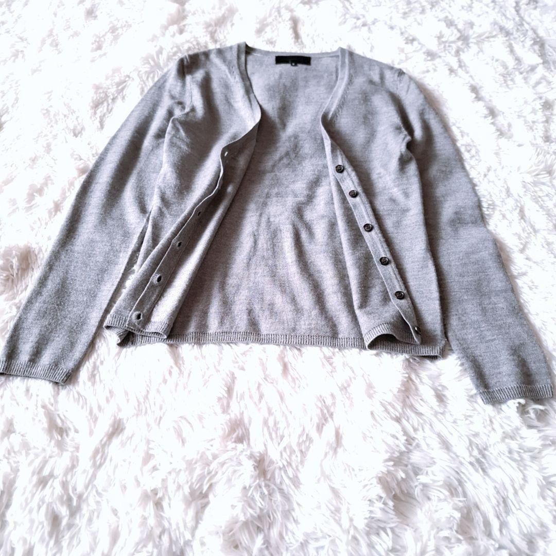 UNTITLED Untitled knitted cardigan M gray off kajibijikaji manner .. ultra-violet rays measures feather woven outer garment adult color beautiful goods 1000 jpy start 