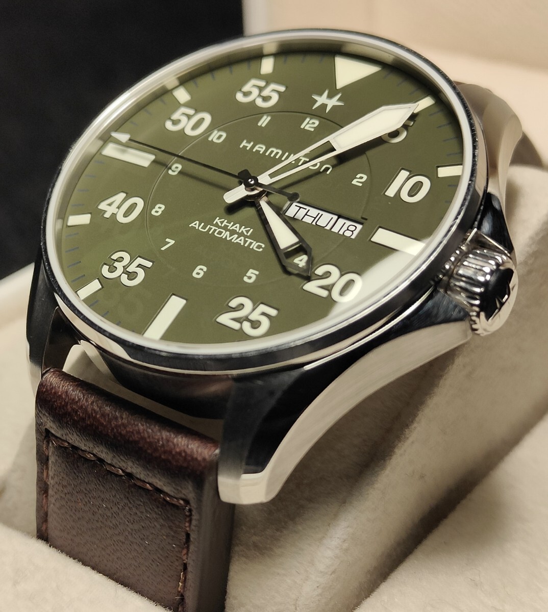 送料無料 1892本限定 美品 ハミルトン ショット コラボ hamilton KHAKI Pilot AUTO Schott NYC カーキ パイロット 腕時計 Jazz master _画像2