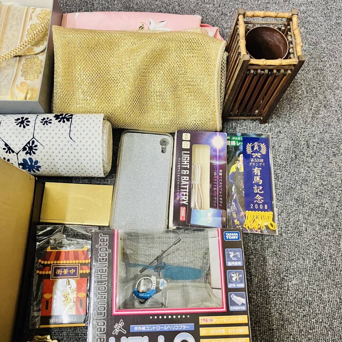 [YYD-3641aTA]1 jpy ~ miscellaneous goods . summarize Sega Saturn video game operation not yet verification present condition goods cloth tableware toy etc. hobby Showa Retro collection 
