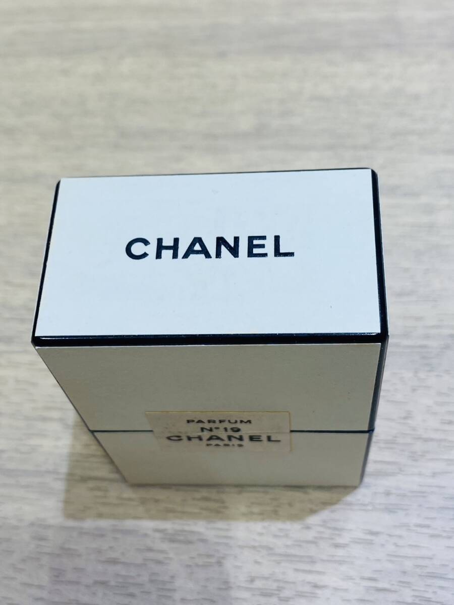 【OAK-2585YH】1円スタート 香水まとめ CHANEL シャネル 香水 №19 中古品 現状品 2個セット レディース まとめ売り コスメの画像7