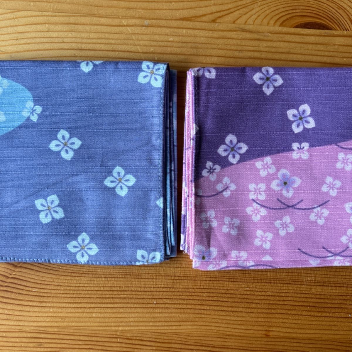 小風呂敷(ハンカチ) 2枚セット   紫陽花柄2色♪         しっかりした綿シャンタン生地    お弁当包みに!!