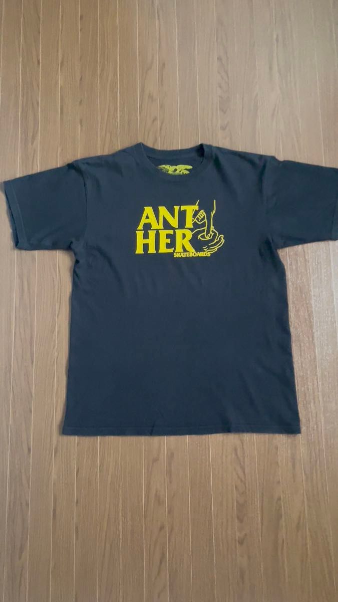 【送料無料】ANTIHERO アンチヒーロー アンタイヒーロー ブラック Tシャツ スケートボード ハードコア ハンドサイン