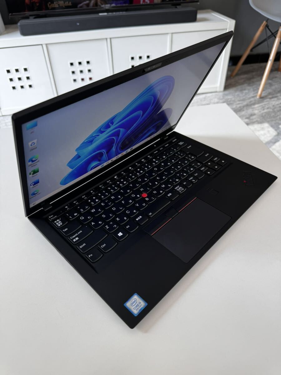 【美品】高スペック/Thinkpad X1 Carbon 6th / 第8世代i5/メモリ16G/新品NVMe 512GB /14インチ/高解像度FHD/タッチパネル/オフィス2021_画像2