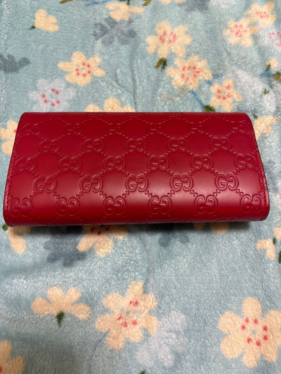 美品 GUCCI グッチ 二つ折り長財布  レッド 専用箱・布付