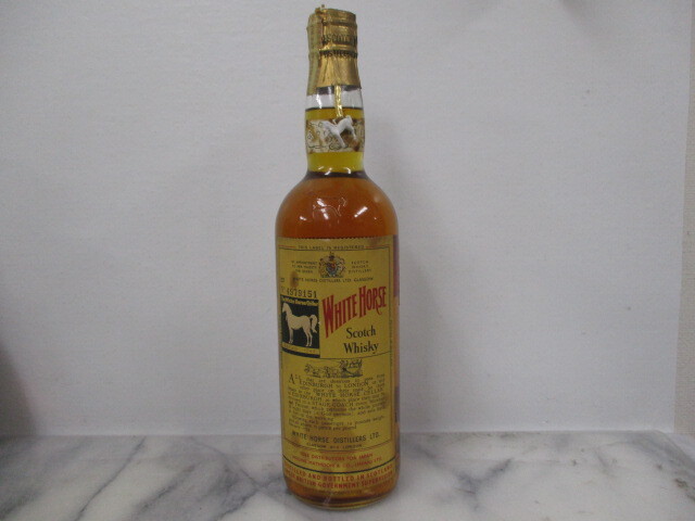 H642　古酒　特級 ホワイトホース ティンキャップ　WHITE HORSE SCOTCH WHISKY TIN CAP　760ml　43％_画像1