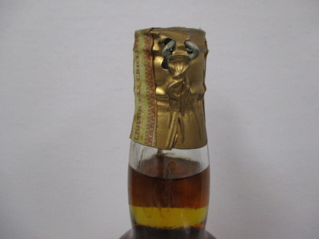 H642　古酒　特級 ホワイトホース ティンキャップ　WHITE HORSE SCOTCH WHISKY TIN CAP　760ml　43％_画像9