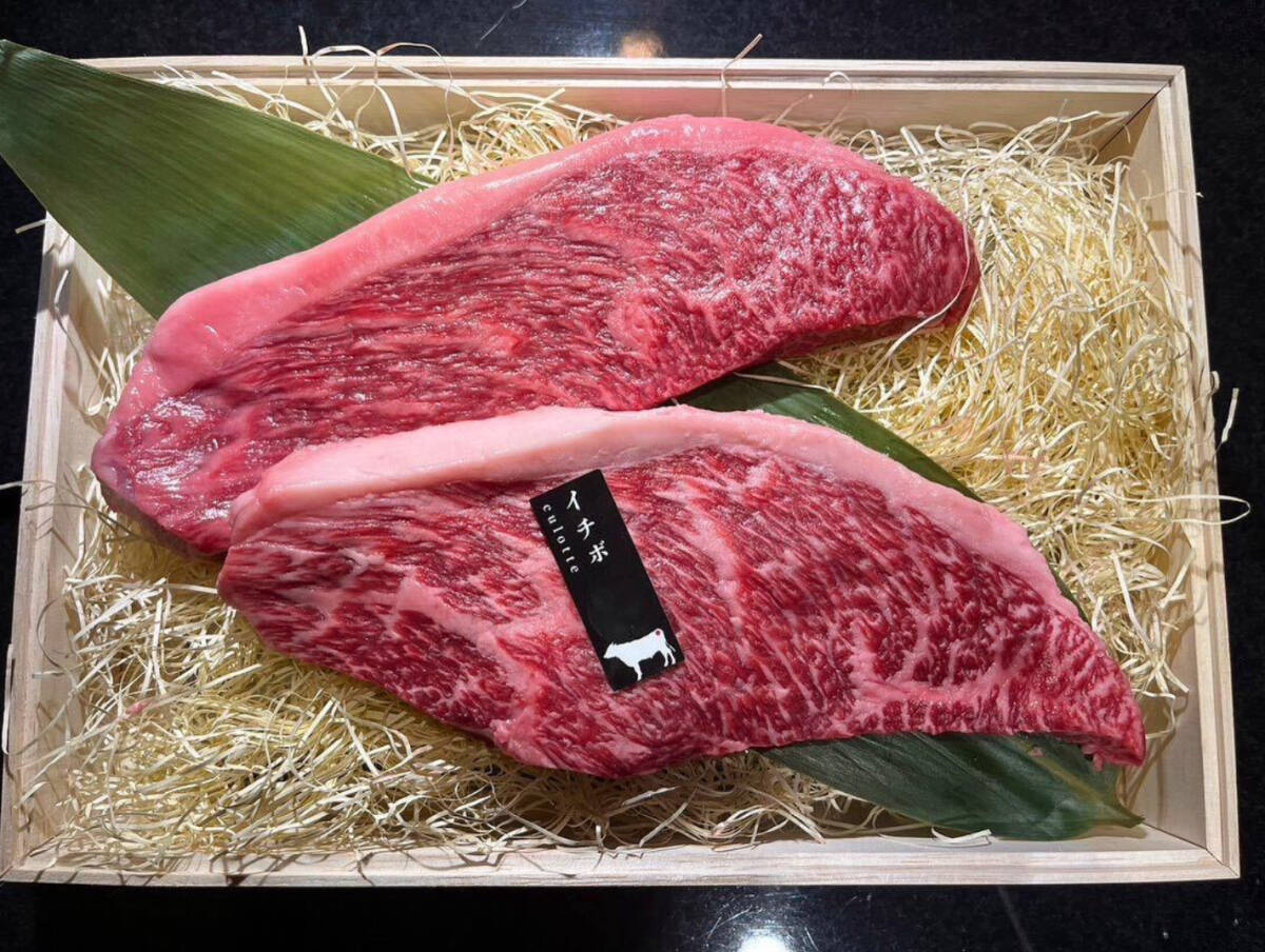  black wool peace cow steak ichibo500g