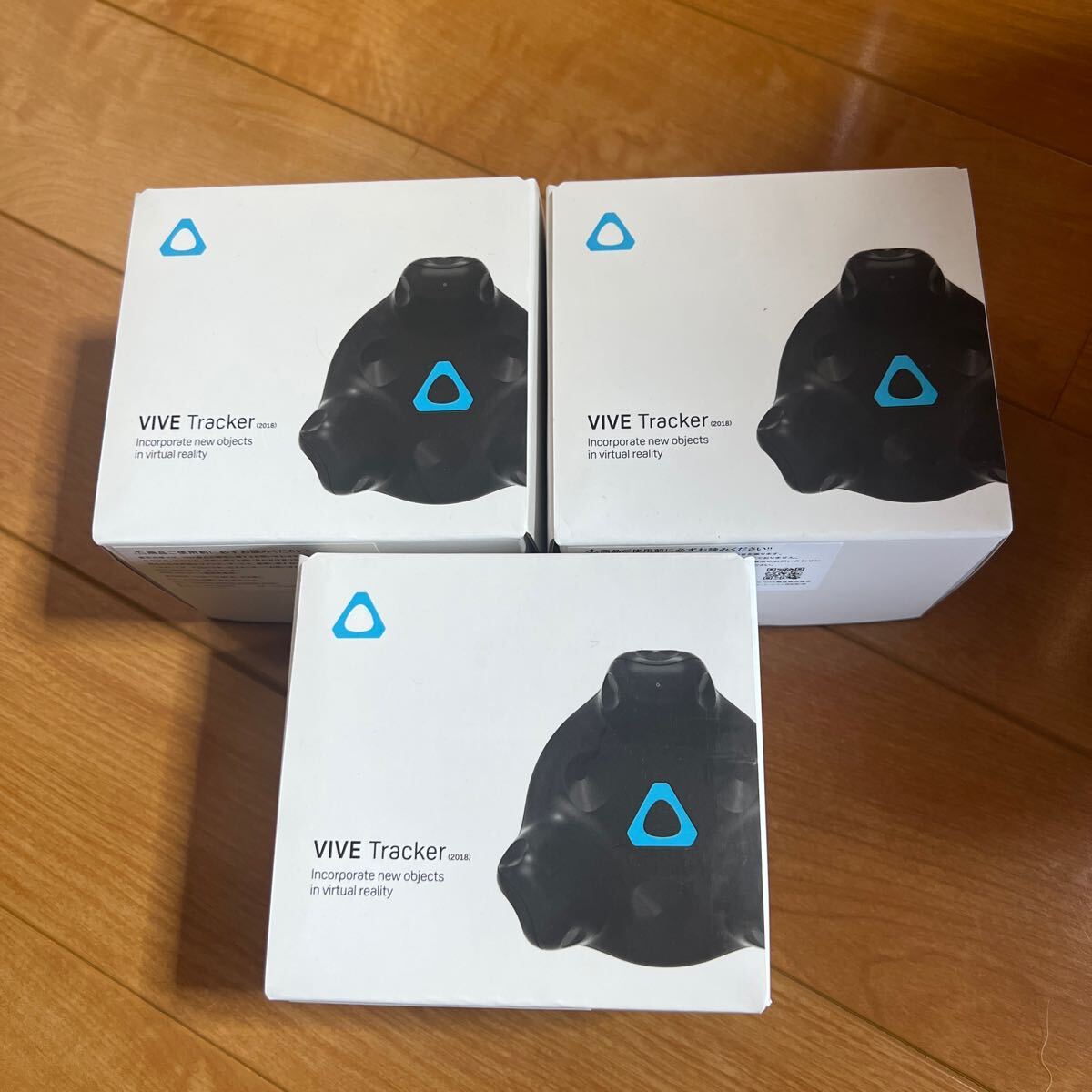 HTC VIVE Tracker/トラッカー 2018 3個セット バンド付き 綺麗_画像2