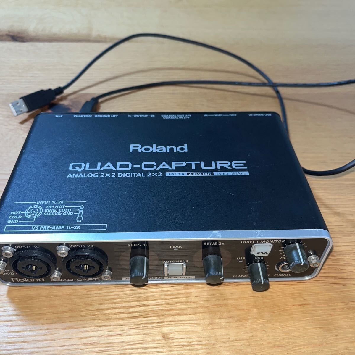 Roland QUAD-CAPTURE Roland аудио интерфейс 