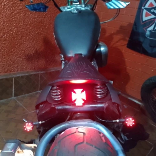 PバイクLEDウィンカー丸形 LEDスモール＆ブレーキライト機能 前後左右4個セット スモール点灯リアブレーキ連動3アクションウィンカーライト_画像9