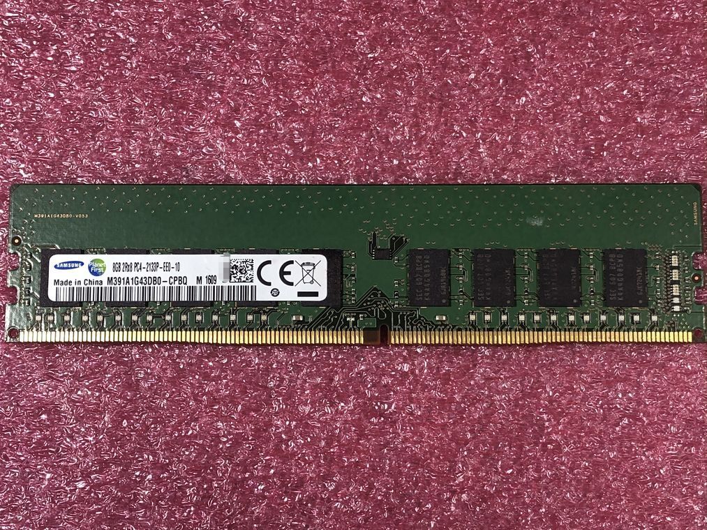 #2105 SAMSUNG DDR4-2133 2Rx8 PC4-17000 ECC 8GB 保証付き M391A1G43DB0-CPBQの画像1