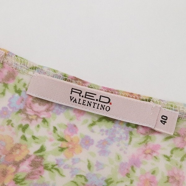 美品 国内正規品◆R.E.D. VALENTINO レッド ヴァレンティノ シルク 花柄 レース使い リボン シフォン キャミソール トップス 40_画像4