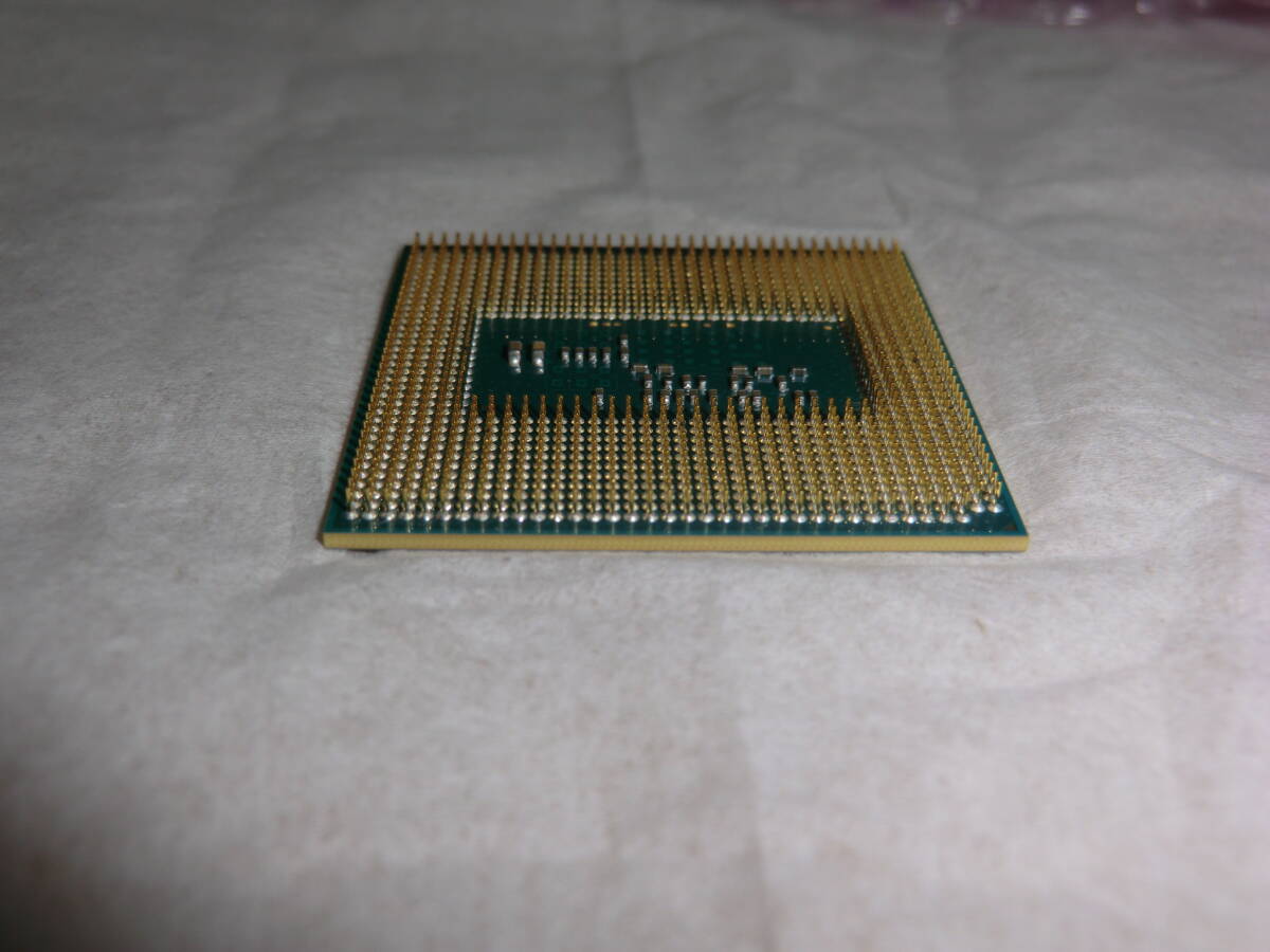 インテル Core i7-4702MQ SR15J 2.2GHz 6MB  インテル Core i3-4000M SR1HC 2.4GHz 3MB 中古（動作未確認）の画像6
