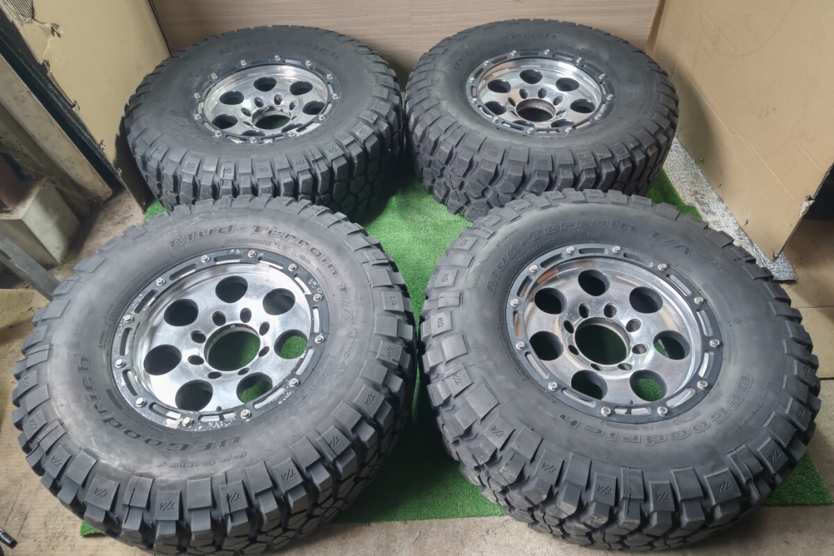 中古タイヤホイール BF Goodrich Mud-Terrain 35×12.50R17 LT アルミホイール 17×8j -5 8H 165.1 USA A415_画像1