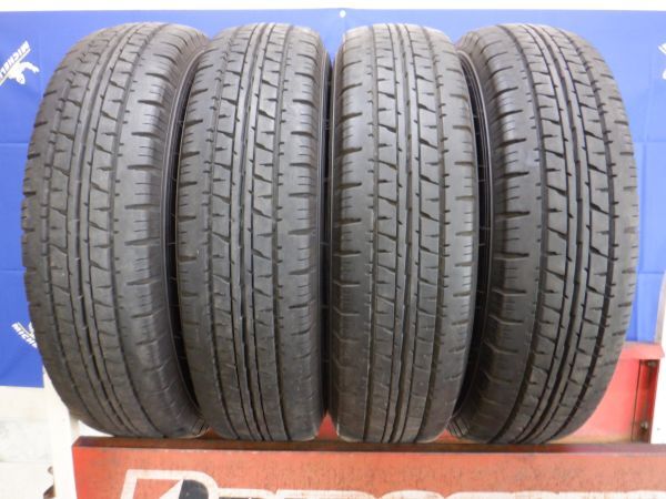 ☆車検対応♪ハイエース♪キャラバン♪195/80R15 107/105　ダンロップ　エナセーブ　VAN01　4本　8～9分山　2019年製☆バリ山♪深溝♪♪_画像1