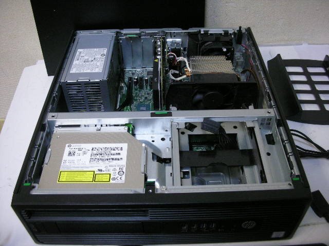 HP Z240 SFF WorkStation(Xeon QuadCore E3-1270 V6 3.8GHz/16GB/SSD M.2 512GB/Quadro P600)