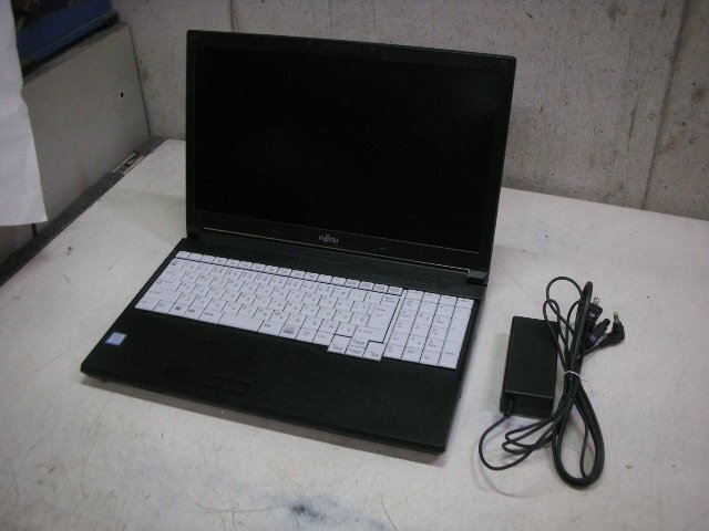 Fujitsu LIFEBOOK A577/TX(Intel Core i3 7100U 2.4GHz/4GB/SATA 500GB)