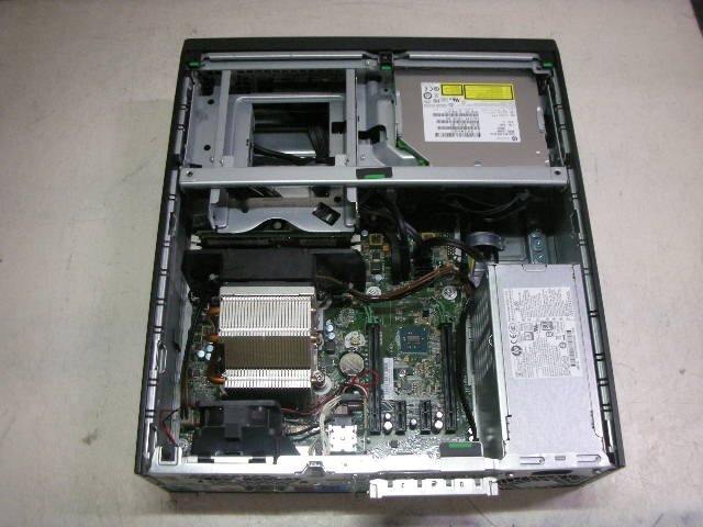 HP WorkStation Z240 SFF(Xeon E3-1245 V5 3.5GHz/8GB)現状で！_画像4