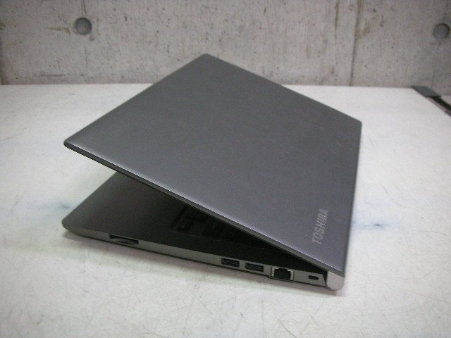 TOSHIBA dynabook R63/J(Intel Core i5 8250U 1.6GHz/8GB/SSD M.2 256GB)難あり！現状で！_画像7