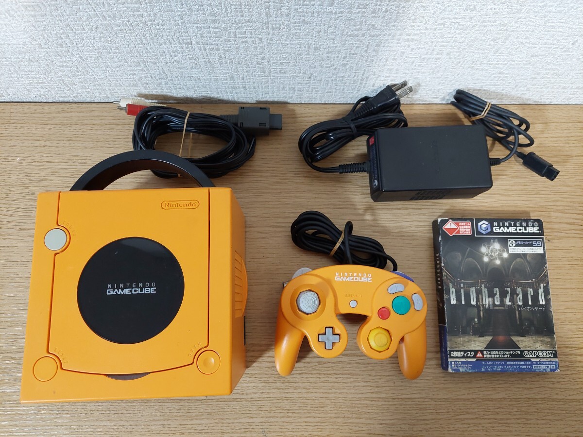 任天堂　Nintendo　GAMECUBE ゲームキューブ本体 オレンジ_画像1