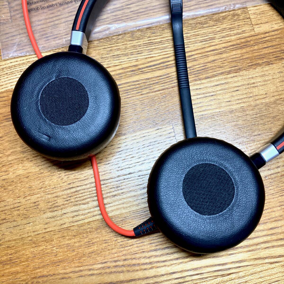 ★即決 送料無料 ジャブラ Jabra Evolve 40 MS Stereo headset HSC-017 ENC010 業務用 高性能マイク ヘッドホン ポーチ付 ヘッドセット_画像5