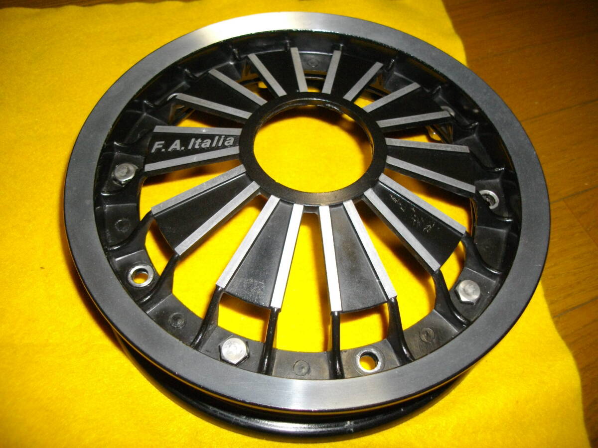 F.A.Italia легкосплавные колесные диски 10X2.10 Vespa Vespa Rally/GTR/ET3/P/PX, LML aluminium сплав . steel. соединять колесо 